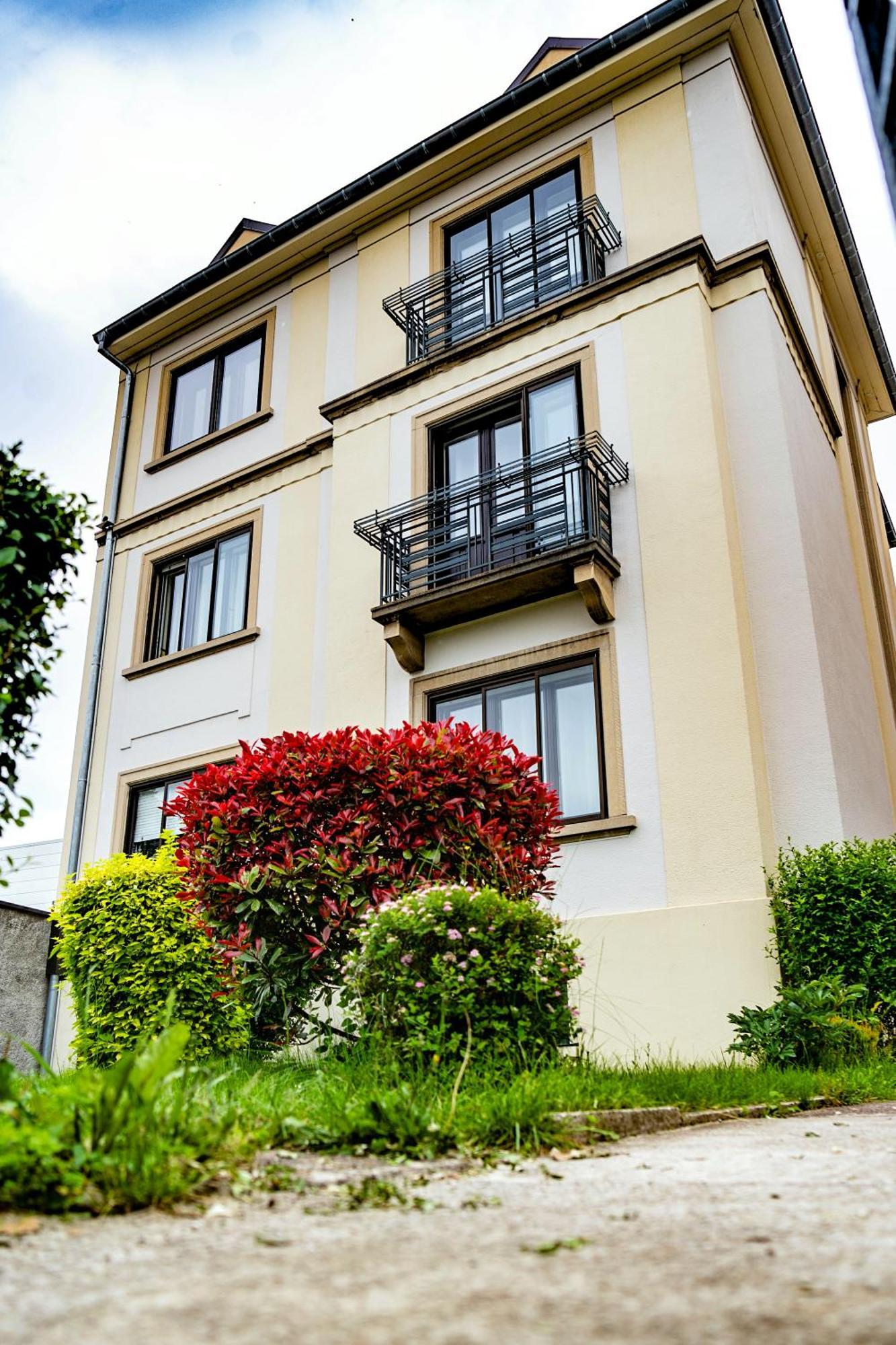 Bel Ami 01 - Turquoise & Or - Moderne Chic - Centre Ville - Acces Jardin - Clim - Wifi - Parking - Localisation Ideale Schiltigheim Eksteriør billede